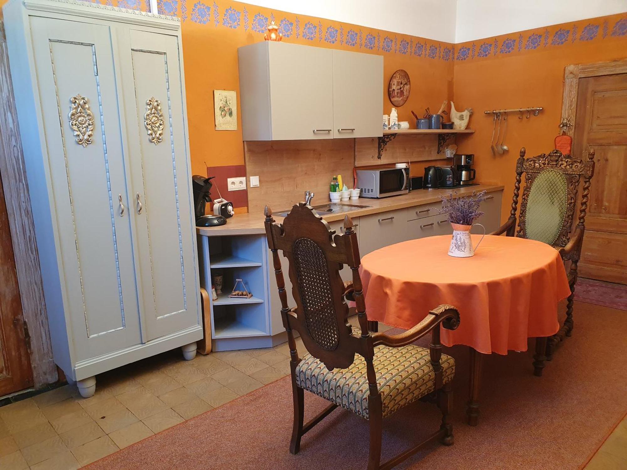 Gesindehaus Am Schloss Kummerower See Kummerow  Εξωτερικό φωτογραφία